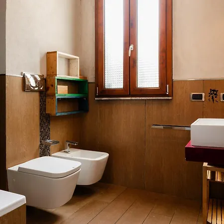Eppi Place Apartamento
